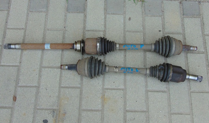 фото №1, Alfa romeo mito 1.3 jtd полуось левая