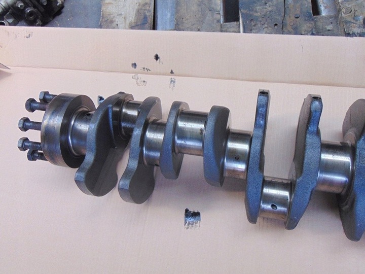 фото №9, Volvo fl6 220 02r d6b wał коленчатый