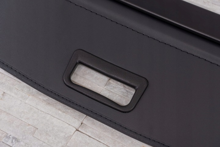 фото №7, Ролета багажника чёрная 6491047060c0 toyota prius iv xw50 2015-2023