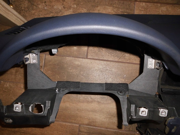 фото №5, Audi a8 4e консоль + 2 x подушка безопасности + 5 x pas