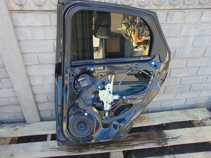 фото №16, Двері праві зад ford focus mk3 колір f8 hb 5двері