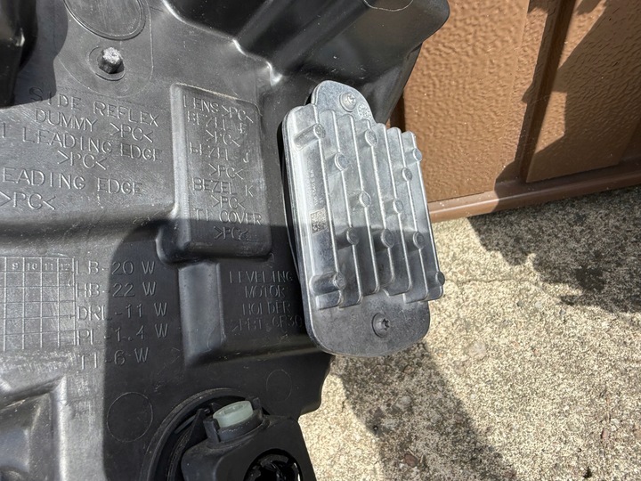 фото №13, Лампа передня ford kuga mkiii mk3 повний led європа адаптер bdb стан