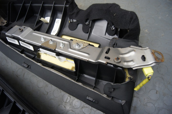 фото №8, Air bag задней сиденья подушка зад подушки toyota camry viii sedan usa