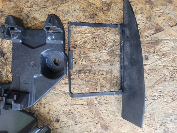 фото №9, Bmw f31 f30 ползун крепление бампера зад крепления ассистент pod радар 6795928