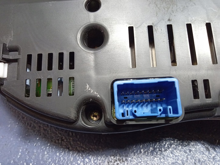 фото №5, Toyota avensis t25 1.8 vvti спидометр приборы eu 83800-05531