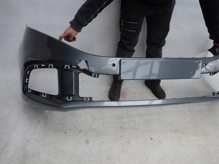 фото №4, Mercedes v-klasa eqv рестайлинг 19- бампер перед переднее pdc