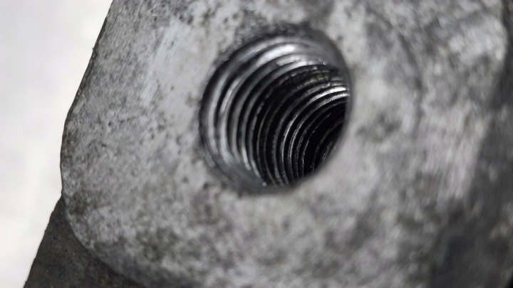 фото №8, Лапи коробки 1k0199111e vw golf v 08r 1.6 8v лапи коробки 1k0199111e