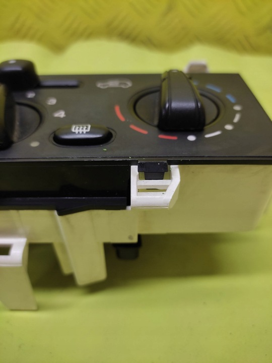 фото №6, Citroen c3 панель воздуховод кондиционера f664477s