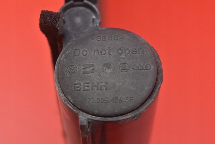 фото №9, Радіаторів кондиціонера 6q0820411e seat cordoba 2 ii 1.4 16v 100 km 02-09