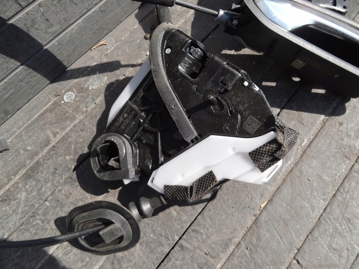 фото №2, Renault arkana 2022 ручка замок дверь правые зад оригинал