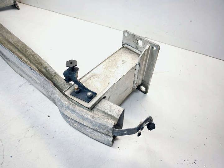 фото №8, Балка pod бампер перед зона audi a4 b8 8k0807113d 8k0807133c 8k0807134c