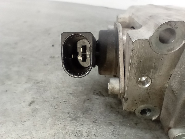 фото №6, Насос высокого давления vw golf v 03c127025l 0261520024 bosch 1.4 fsi