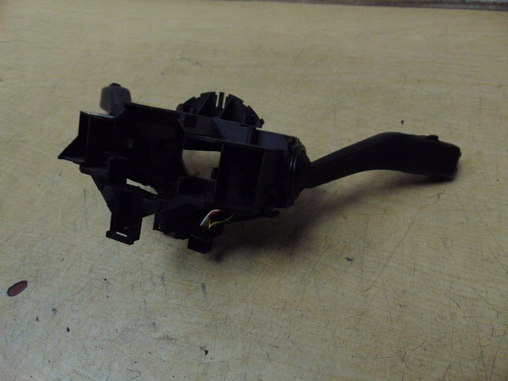 фото №11, Перемикач комбінований vw tiguan 1k0953503hh