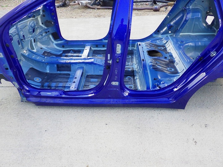 фото №2, Hyundai i20 iii 2022 порог левый стойка средний