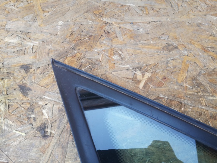 фото №2, Ford c-max mk2 стекло кузовная правые перед 15r