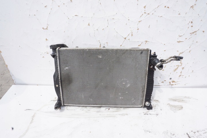 фото №1, Радиаторов радиатор audi s4 b7 4.2 v8 автомат