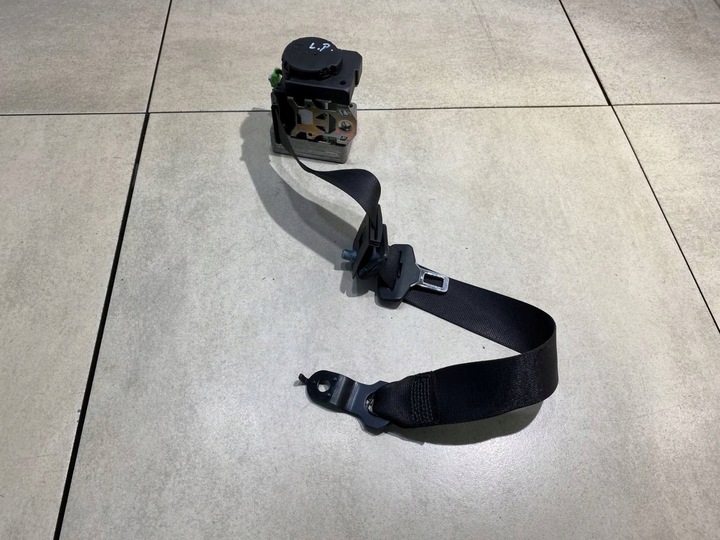 фото №1, Pas безпеки лівий перед mercedes w203 a2038606985