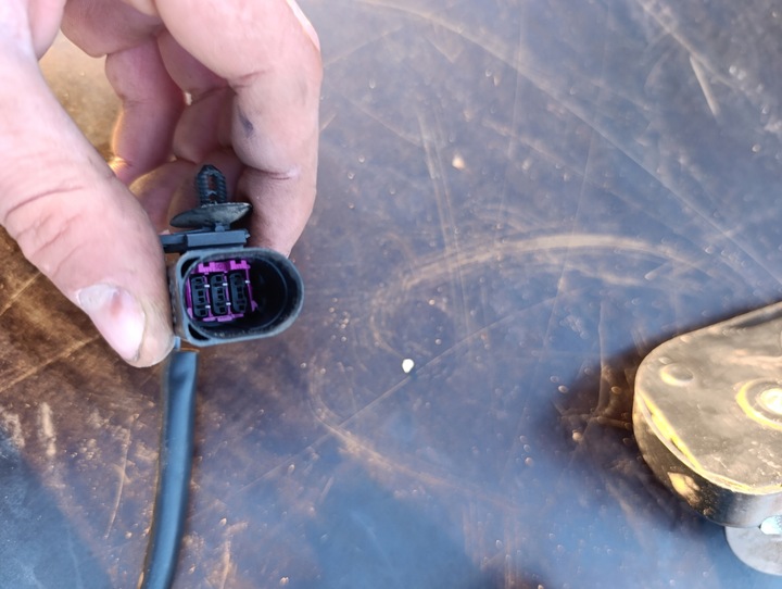 фото №8, Vw t5 замок двері зсувних правий 7h0843654cc