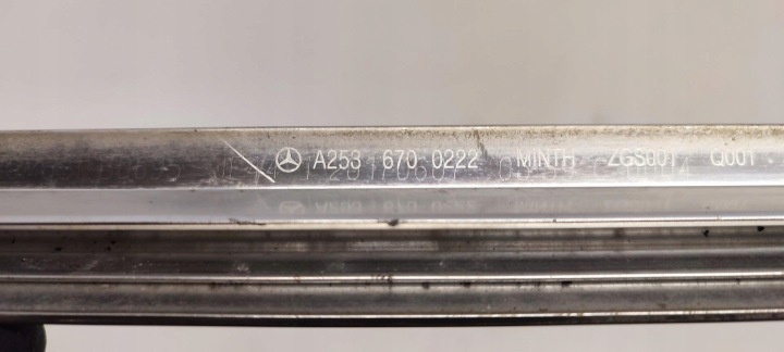 фото №5, Mercedes glc w253 x253 молдинг стёкла правое зад a2536700222