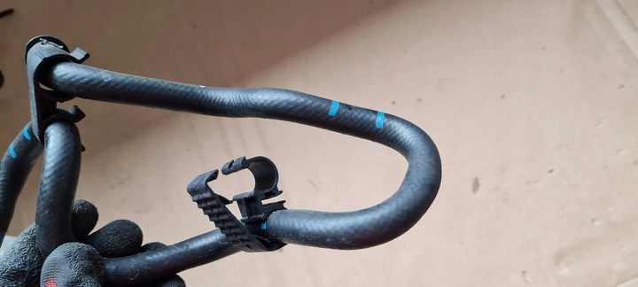 фото №3, Q7 4m ii шланг трубка топлива 3.0 tdi 4m0201216a