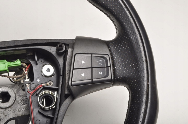 фото №9, Volvo c70 ii руль кожаный 30778742