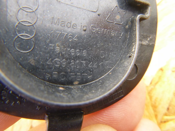 фото №2, Audi a6 c7 універсал s-line 14-18 заглушка фаркоп hak бампер зад 4g9807441f