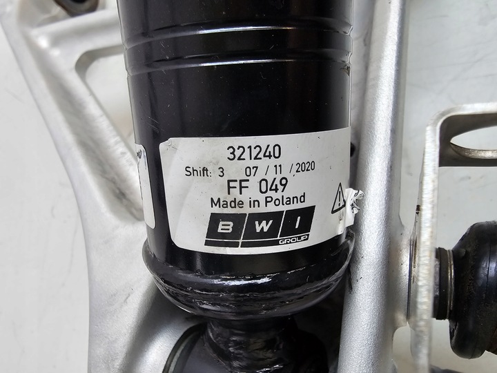 фото №7, Ferrari поворотна опора підвішування лівий перед 327363