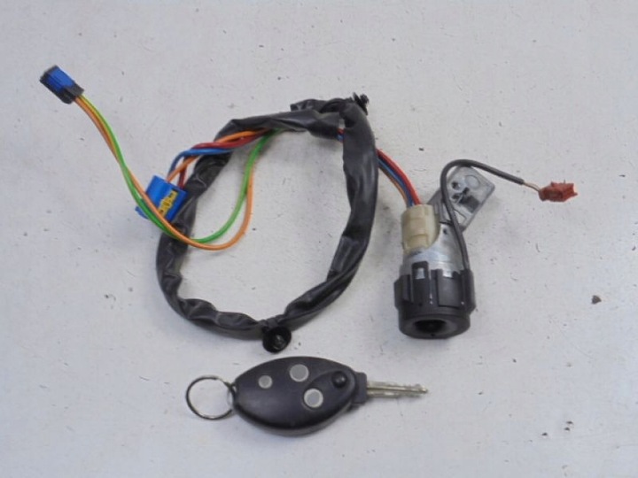 фото №8, Citroen c5 i замок зажигания 9632897680