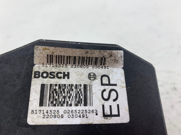 фото №9, Alfa romeo 156 головний гальмівний циліндр abs 51714525