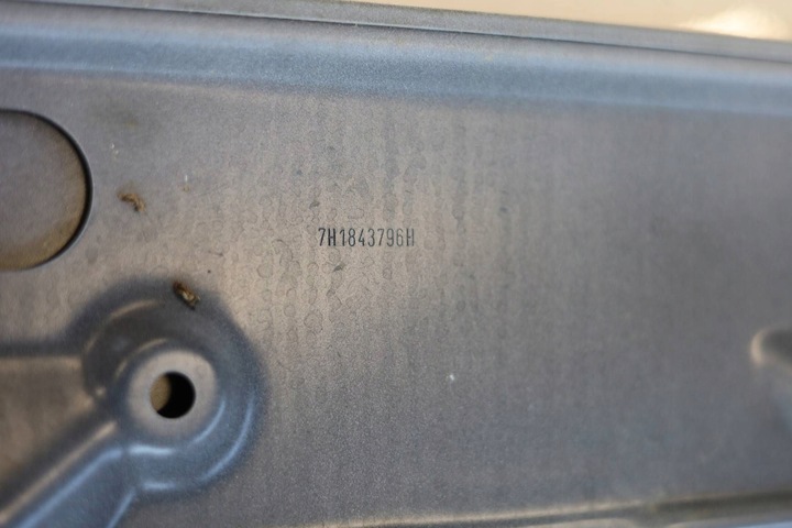 фото №7, Маскировочная накладка рейки дверь правых 7h1843796h vw t5 t6