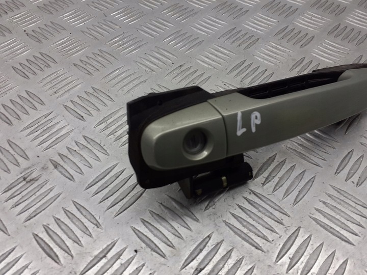 фото №3, Ручка левая передняя наружная toyota avensis t25 6t1