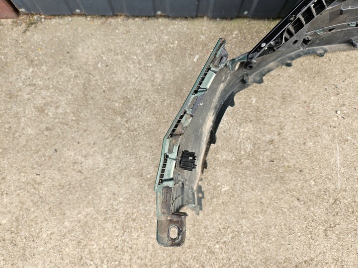 фото №9, Бампер перед переднее kia sportage 5 v 86511-r2000 полный org + решётка радиатора