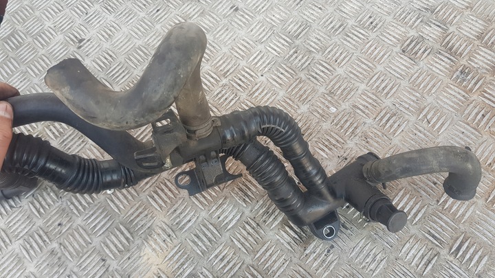 фото №13, Citroen c4 1.6 hdi шланг магистраль воды труба