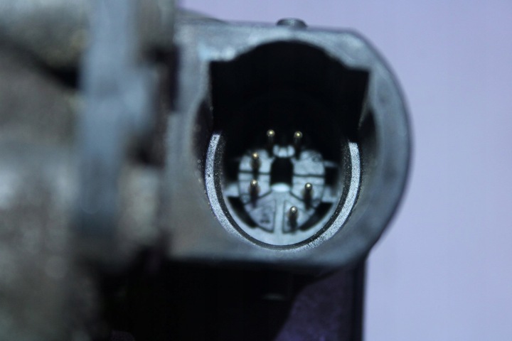 фото №8, Дроссельная заслонка mercedes w210