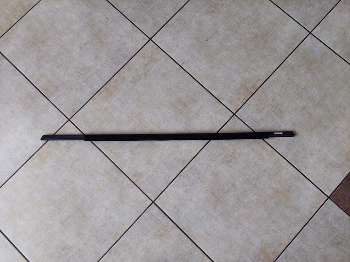 фото №8, Планка накладка - лівий зад - audi a6 c8 - 4k0