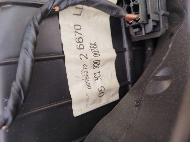 фото №8, Обігрівач кондиціонер корпус vw passat b6 3c1820003bk