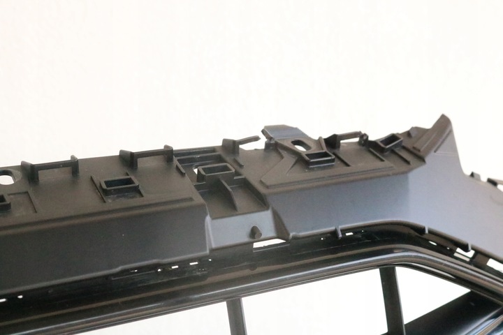 фото №15, Audi a4 b9 рестайлінг решітка радіатора решітка 8w0853651df