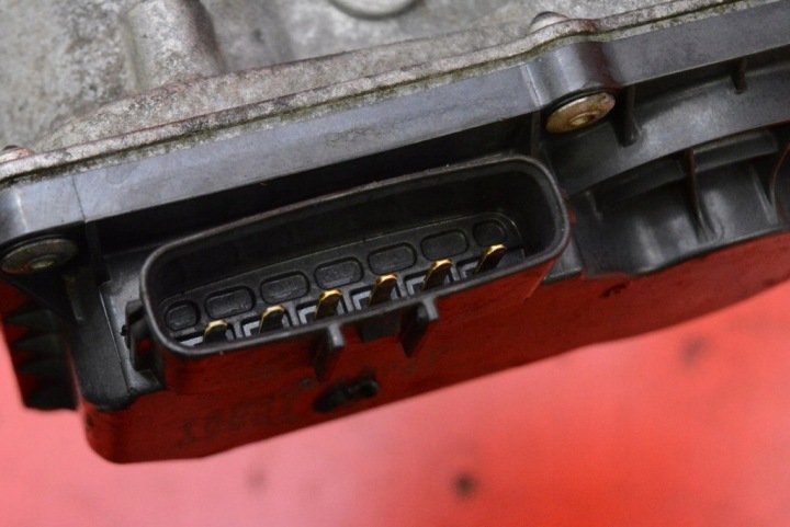 фото №7, Дросельна заслінка 22030-47010 toyota yaris 3 iii 1.33 vvti 99 km 10-14