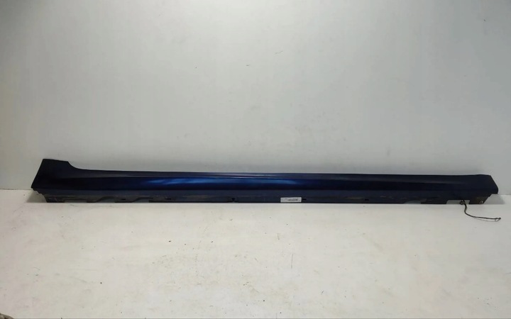 фото №1, Порог планка правая bmw g30 g31 8064744