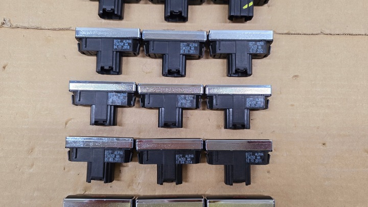 фото №14, Mondeo mk4 07-14 r. s-max mk1 galaxy mk2 mk3 06-15 r переключатель аварийных