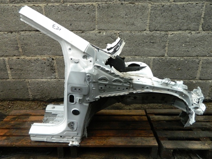 фото №1, Чверть права передня toyota corolla e21 19-25