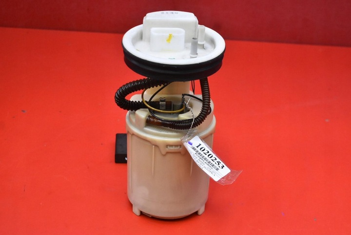 фото №5, Помпа насос топлива 1j0919051h vw new beetle 2.0 8v 115 km 98-05