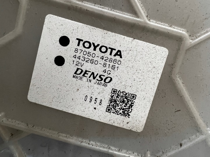 фото №9, Комплектна обігрівач повітродувка кондиціонера toyota rav4 v 2.5 гібрид eu