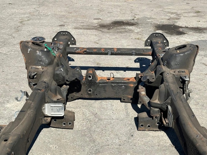 фото №14, Chevrolet suburban gmc yukon xl 15-20r рама кузова nośna оригинал oem