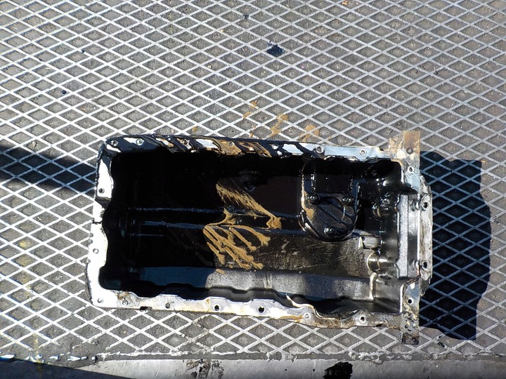 фото №1, Volkswagen golf v 1.9 tdi піддон масляна 038103603ag