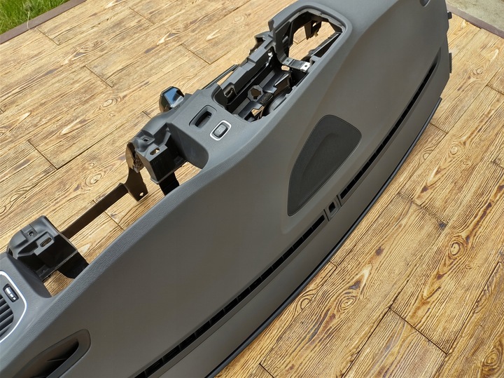 фото №6, Volvo s60 ii 13r- панель консоль капот