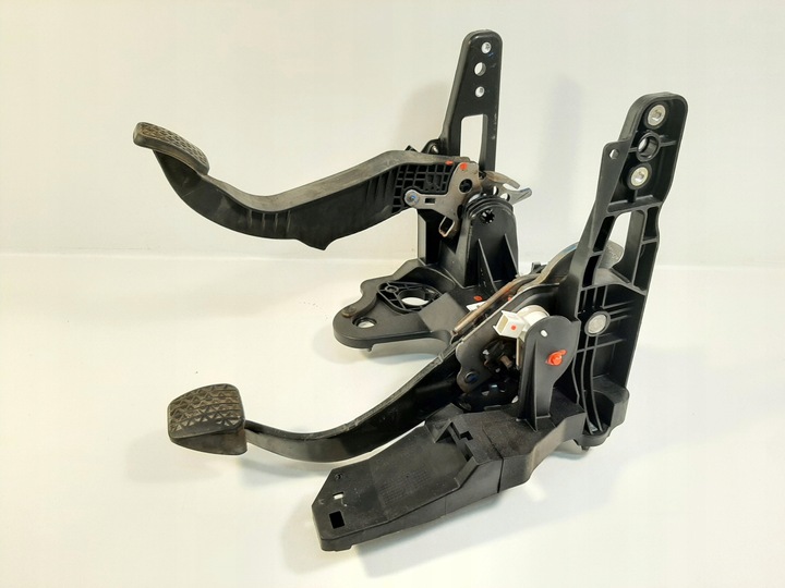 фото №9, Opel astra j 11r 2.0 cdti педалі гальма зчеплення