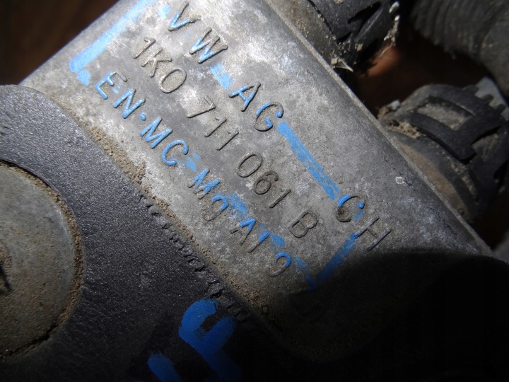 фото №4, Golf v домкрат выборщик тросы коробки передач 1k0711061b