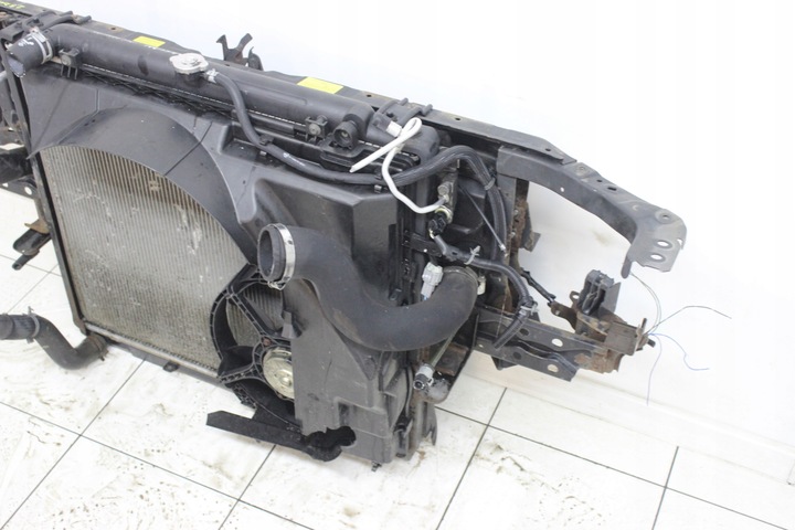 фото №8, Pas переднє радіатор navara d40 pathfinder r51 2005r- 2.5 dci автомат