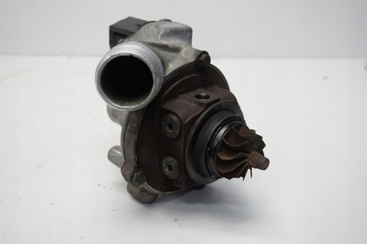 фото №6, Turbosprężarka 53039700179 1,6 thp citroen c5 ii
